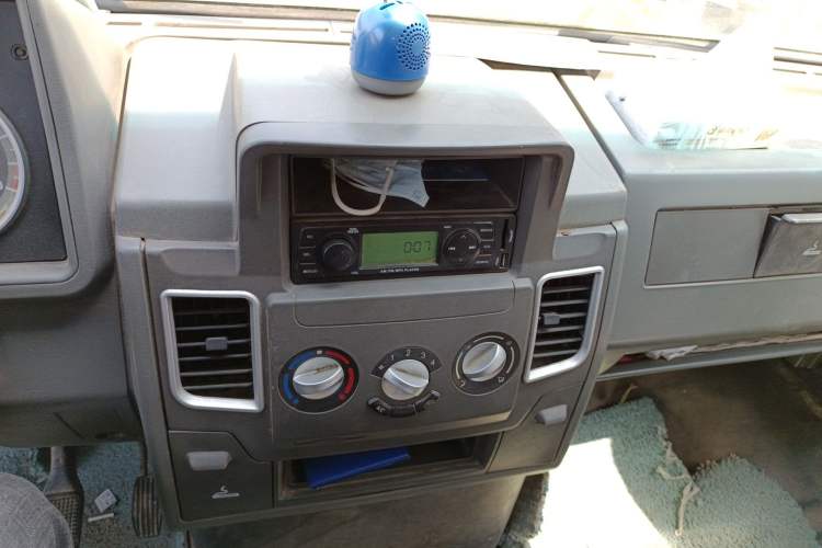 Used Iveco Daily  Audio And AC Panel