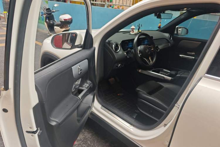 Used Mercedes-Benz GLB 2020 GLB 180 Dynamic Edition