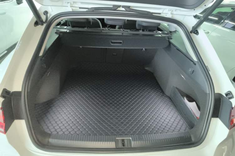 Used Volkswagen FAW-Volkswagen CC 2024 Estate Car 380TSI Hunter's Heart All-Encompassing Edition