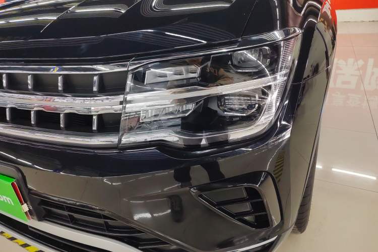 Used Volkswagen Teramont 2024 380TSI All-Wheel Drive Longyao Edition Left Front Headlight