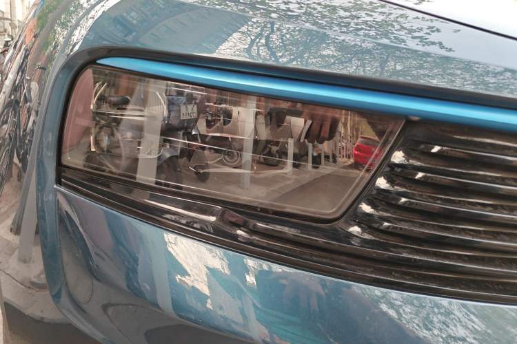 Used Lynk & Co 01 2019 2.0T Two-Wheel Drive Zhaopu Version China VI Standard Right Front Headlight