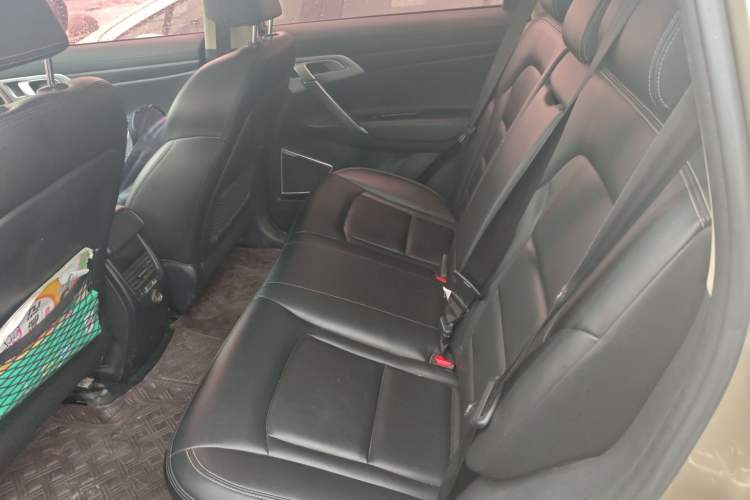 Used Geely Auto Emgrand X7 Sport 2016 1.8TD Automatic ZhiShang Model Left Rear Seat