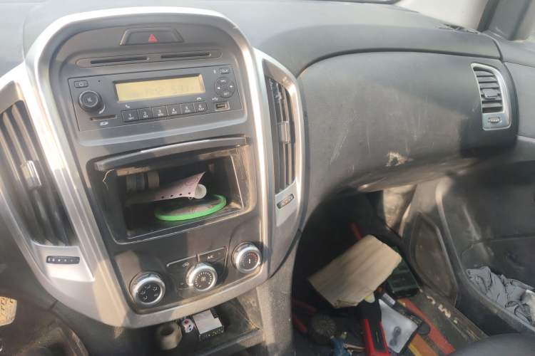 Used JMC Baodian 2020 2.5T Diesel Two-Wheel Drive Comfort Edition Long Wheelbase JX4D25A6L
