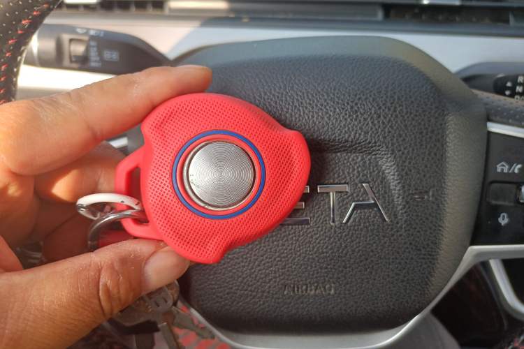 Used NETA V 2022 Standard Range Industry Custom Edition Interior 1