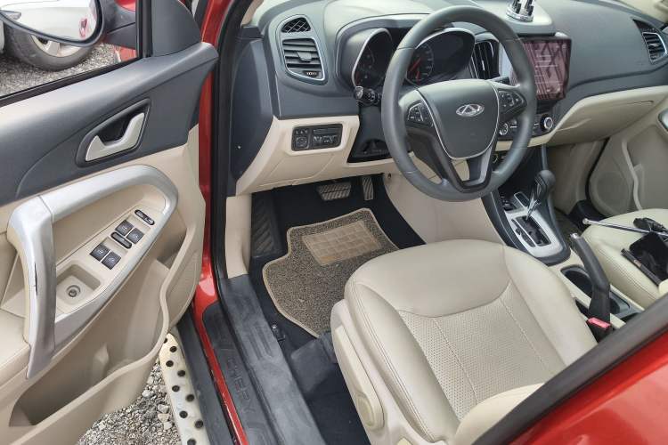 Used Chery Tiggo 5 2014 2.0L CVT Joyful Edition
