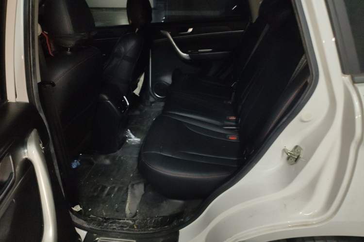 Used Haval M6 2018 1.5T Manual Two-Wheel Drive Elite Model Left Rear Seat