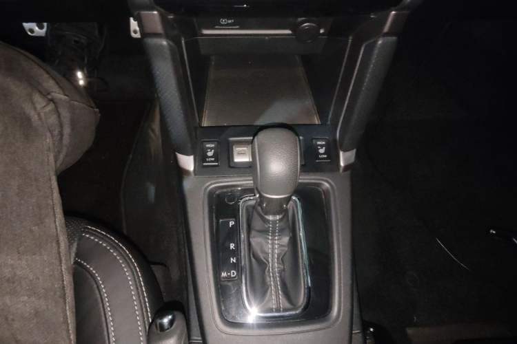 Used Subaru Forester 2018 2.0i Fashion Navigation Edition