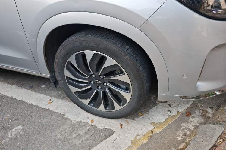 Used Hima AITO M7 2024 1.5T Intelligent Driving 4WD Max Edition 5 Seats
