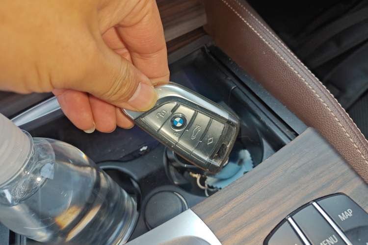 Used BMW 5 Series 2022 Second Facelift 530Li Luxury Edition Premium Package