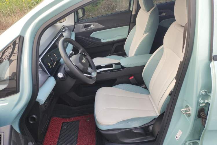 Used Geometry E Firefly 2024 301km Starlight
