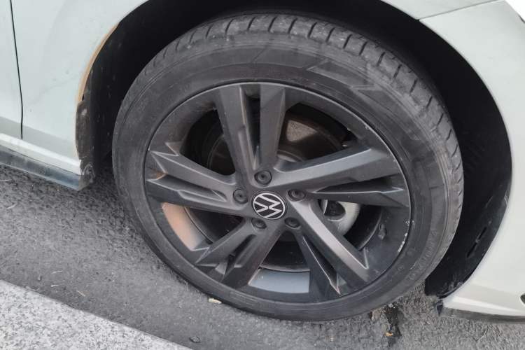 Used Volkswagen Golf 2024 280TSI DSG R-Line 50th Anniversary Edition