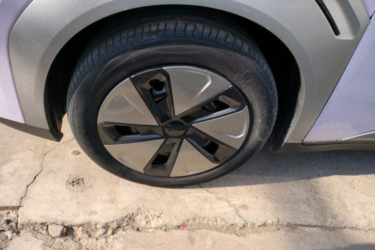 Used AION Y 2023 Younger
