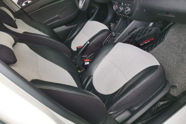 Used Hyundai Verna (older generation) 2017 1.4L Automatic YueXiang Edition China V-standard