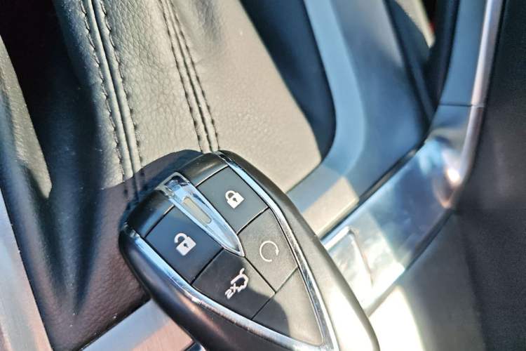 Used CHANGAN CS35PLUS 2021 Blue Whale NE 1.4T DCT Prestige Model
