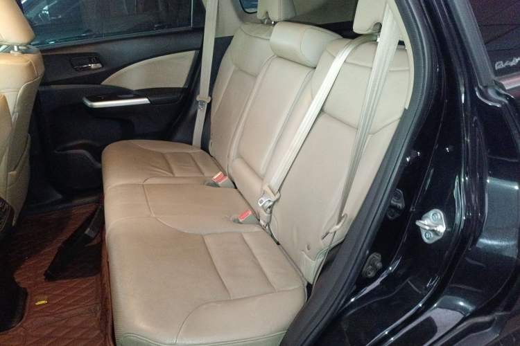 Used Honda CR-V 2015 2.4L four-wheel drive luxury version