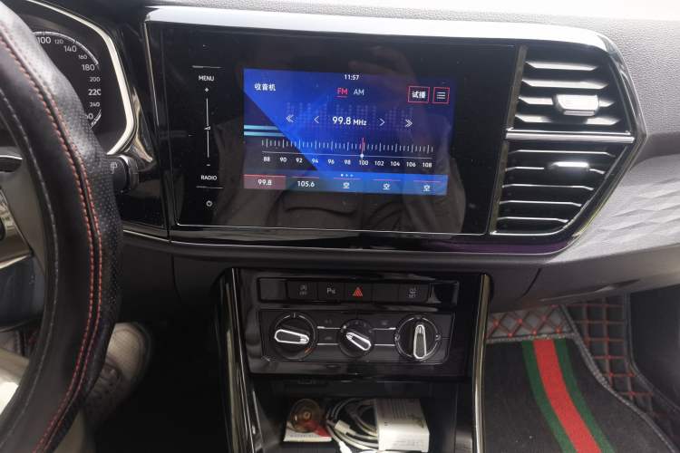 Used Jetta VS5 2022 280TSI Automatic Enjoyment Pro Trim Audio And AC Panel