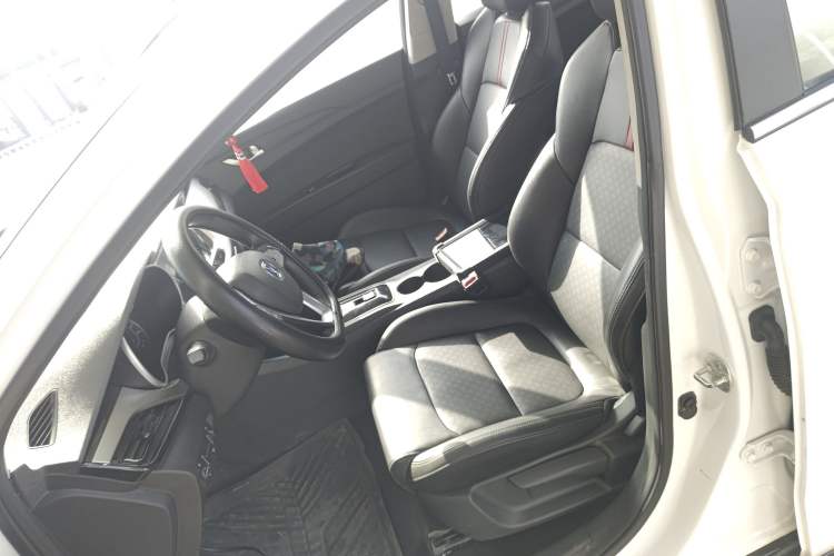 Used Changan Eado New Energy 2022 EV460 Smart Ride-Hailing Edition – Lithium Iron Phosphate