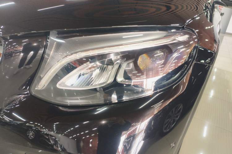 Used Mercedes-Benz GLC 2018 GLC 260 4MATIC Dynamic Edition Left Front Headlight