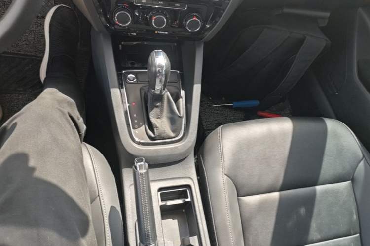 Used Volkswagen Sagitar 2017 1.6L Automatic Comfort Model