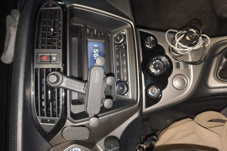 Used Haima M3 2016 1.5L Manual Comfort Model with Sunroof