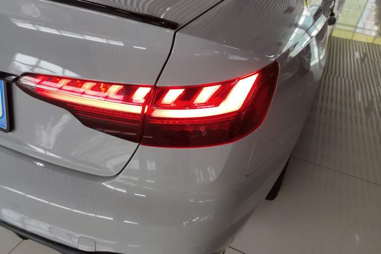 Used Audi A4L 2020 40 TFSI Luxury Dynamic Model
