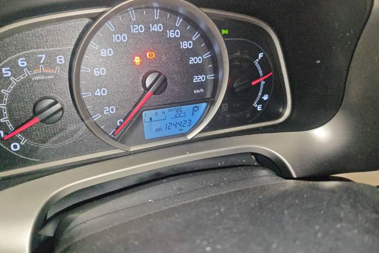 Used Toyota RAV4 2015 2.0L CVT Two-Wheel Drive Fashion Edition