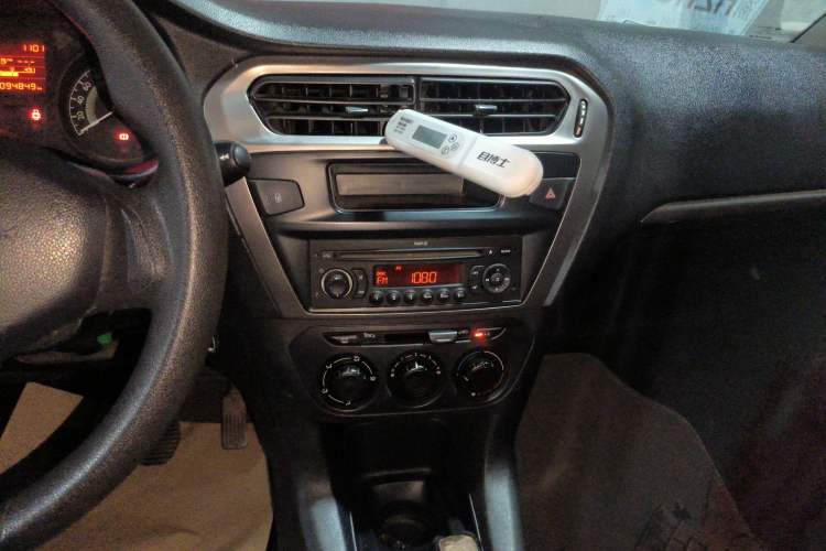 Used Peugeot 301 2014 1.6L Manual Comfort Edition
