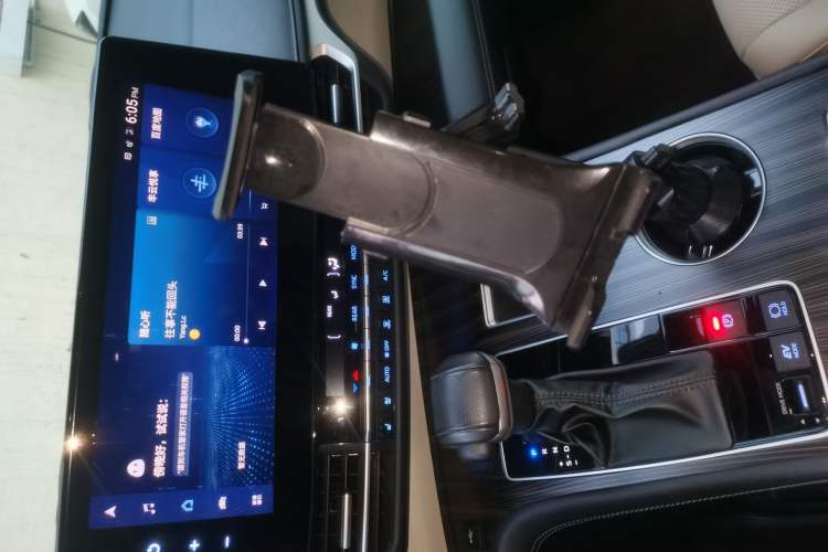 Used Toyota SIENNA 2021 2.5L Hybrid Premium Edition