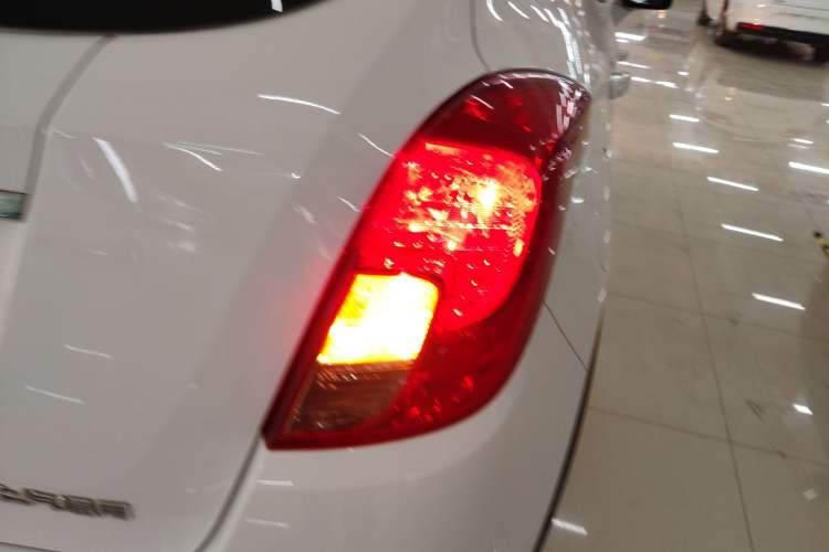 Used Buick Encore 2017 18T Automatic Two-Wheel Drive Urban Leading Model