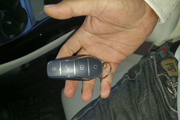 Used BYD Qin PLUS 2024 HONOR Edition DM-i 55KM Leading Model
