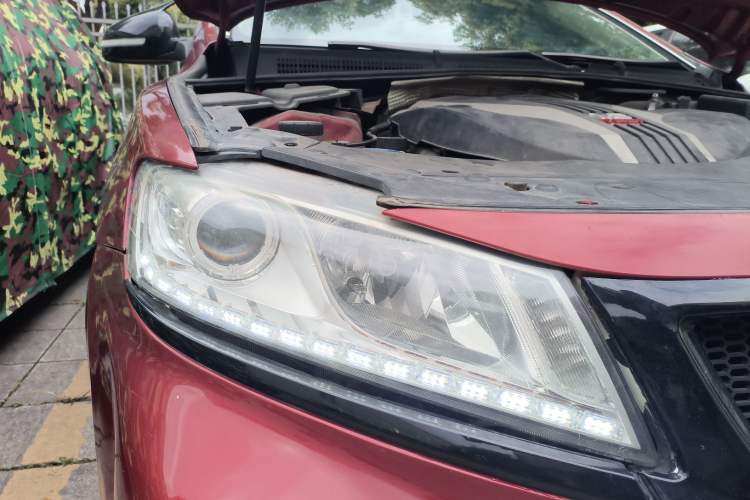 Used Geely Auto Emgrand GT 2017 1.8T Zunya Model Right Front Headlight