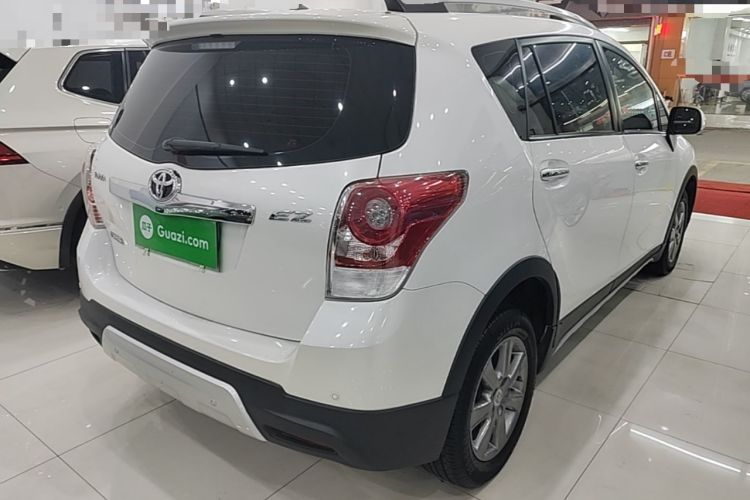 Used Toyota Verso 2015 180E CVT Crossover Edition
