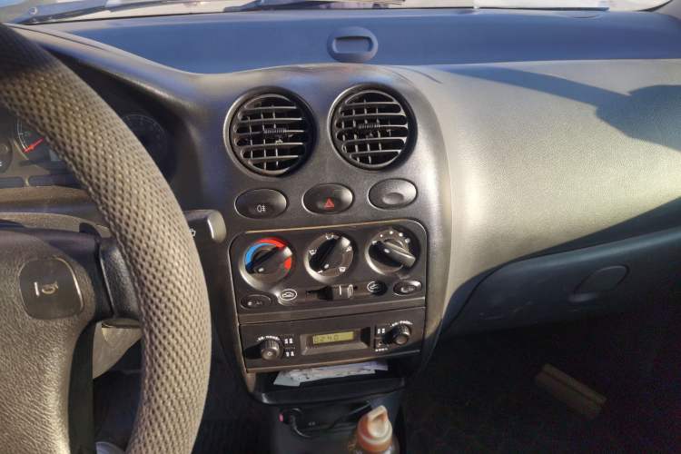 Used Baojun Lechi 2012 Revised 1.0L Manual P-TEC Standard Edition