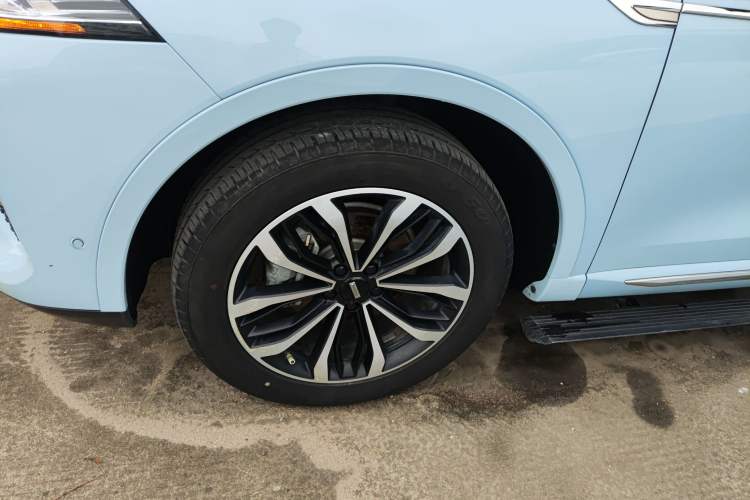 Used Wey Mocha 2021 2.0T Two-Wheel-Drive Ultra-Strong Version
