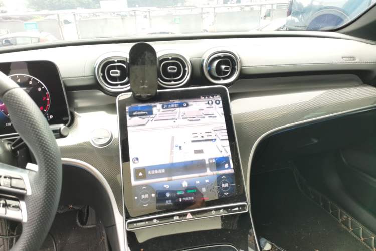 Used Mercedes-Benz C-Class 2024 Second Facelift C 260 L Sport Edition Audio And AC Panel