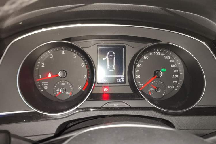 Used Volkswagen Magotan 2019 330TSI DSG Leading Edition China V Standard