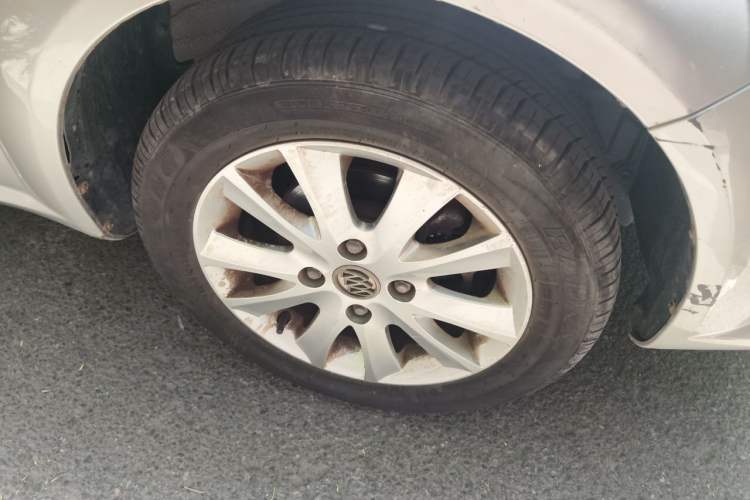 Used Buick Excelle 2013 1.5L Manual Luxury Model
