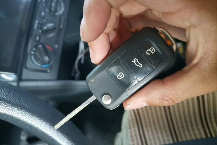 Used Volkswagen Santana 2015 Haval H6 1.6L Automatic Luxury Model Vehicle Key