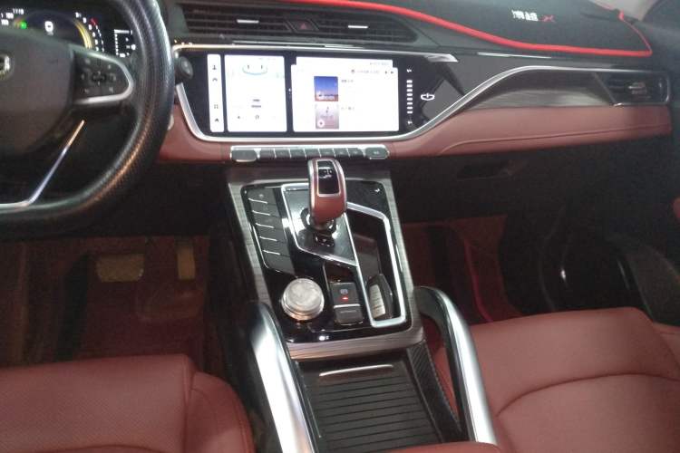 Used Geely Auto Emgrand X7 Sport 2022 Boyue X 1.8TD DCT ZhiZun Edition