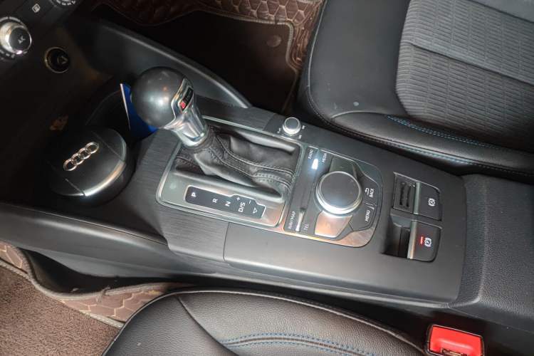 Used Audi A3 2019 Limousine 35 TFSI Fashion Edition China V standard
