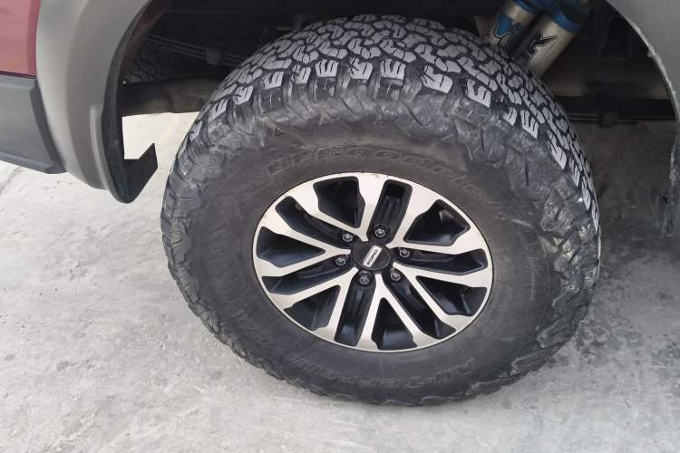 Used Ford F-150 Raptor 2017 3.5T Raptor Performance Enhanced Edition Exterior 8