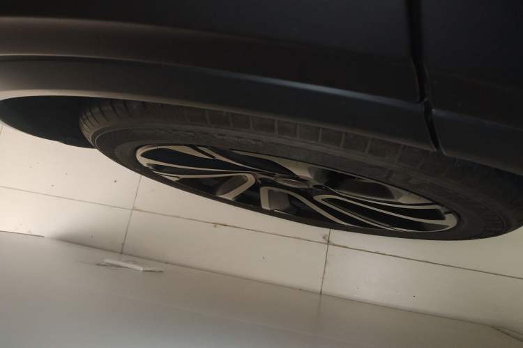 Used Nio EC6 2023 75 kWh Exterior 5