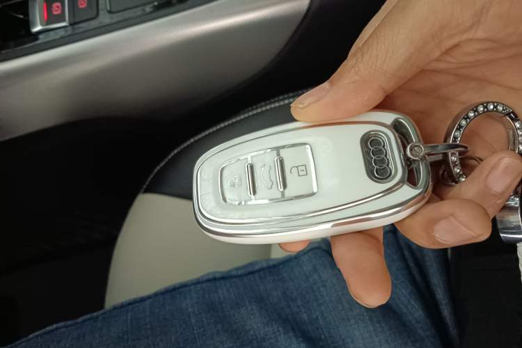 Used Audi A6L 2018 35 TFSI Collector's Edition Vehicle Key