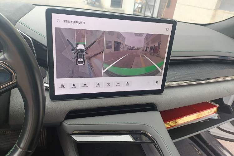 Used Zeekr 001 2022 Ultra-Long Range Dual-Motor YOU Version Audio And AC Panel