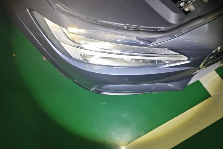 Used Volvo V90 2017 Cross Country T5 AWD Smart Range Edition