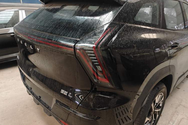 Used Geely Auto FX11 2025 4th Generation 1.5TD DCT – The Start