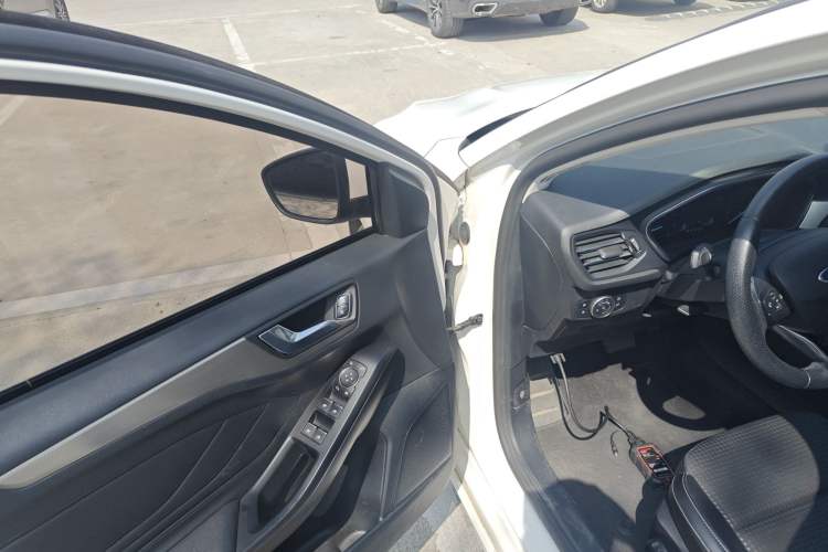 Used Ford Focus 2020 Hatchback EcoBoost 180 Automatic Trend Edition