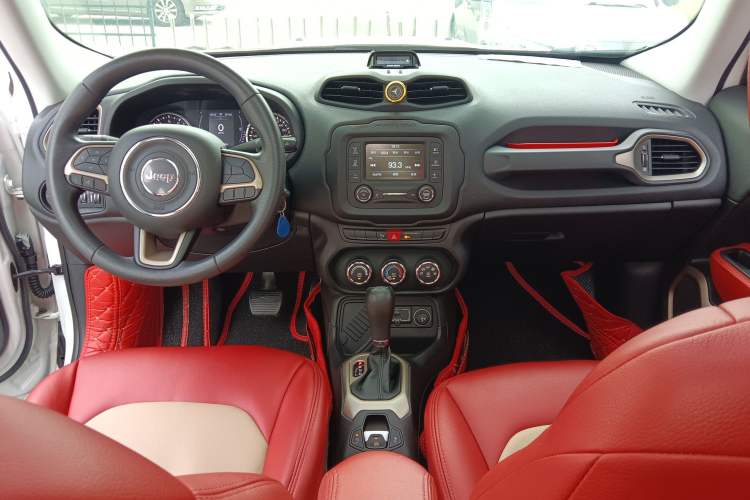 Used Jeep Renegade 2017 180T Automatic High-Energy Version