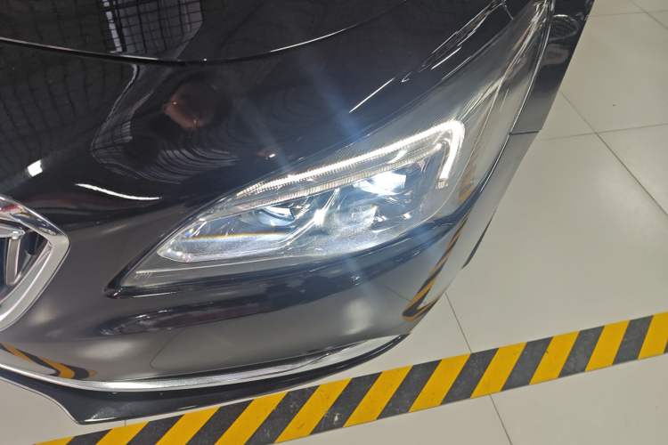 Used Buick LaCrosse 2018 20T Elite Edition
