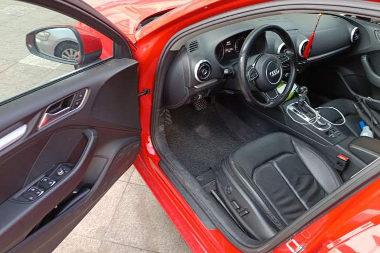 Used Audi A3 2015 Limousine 35 TFSI Millionth Anniversary Comfort Model